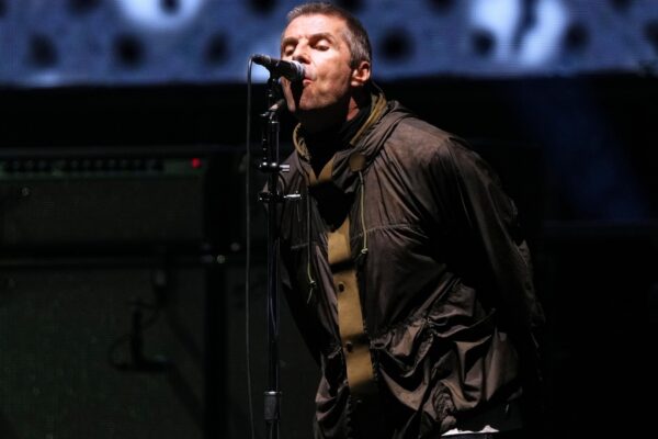 Oasis sends fans Supersonic as long-awaited reunion tour starts in Cardiff Oasis sends fans Supersonic as long-awaited reunion tour starts in Cardiff