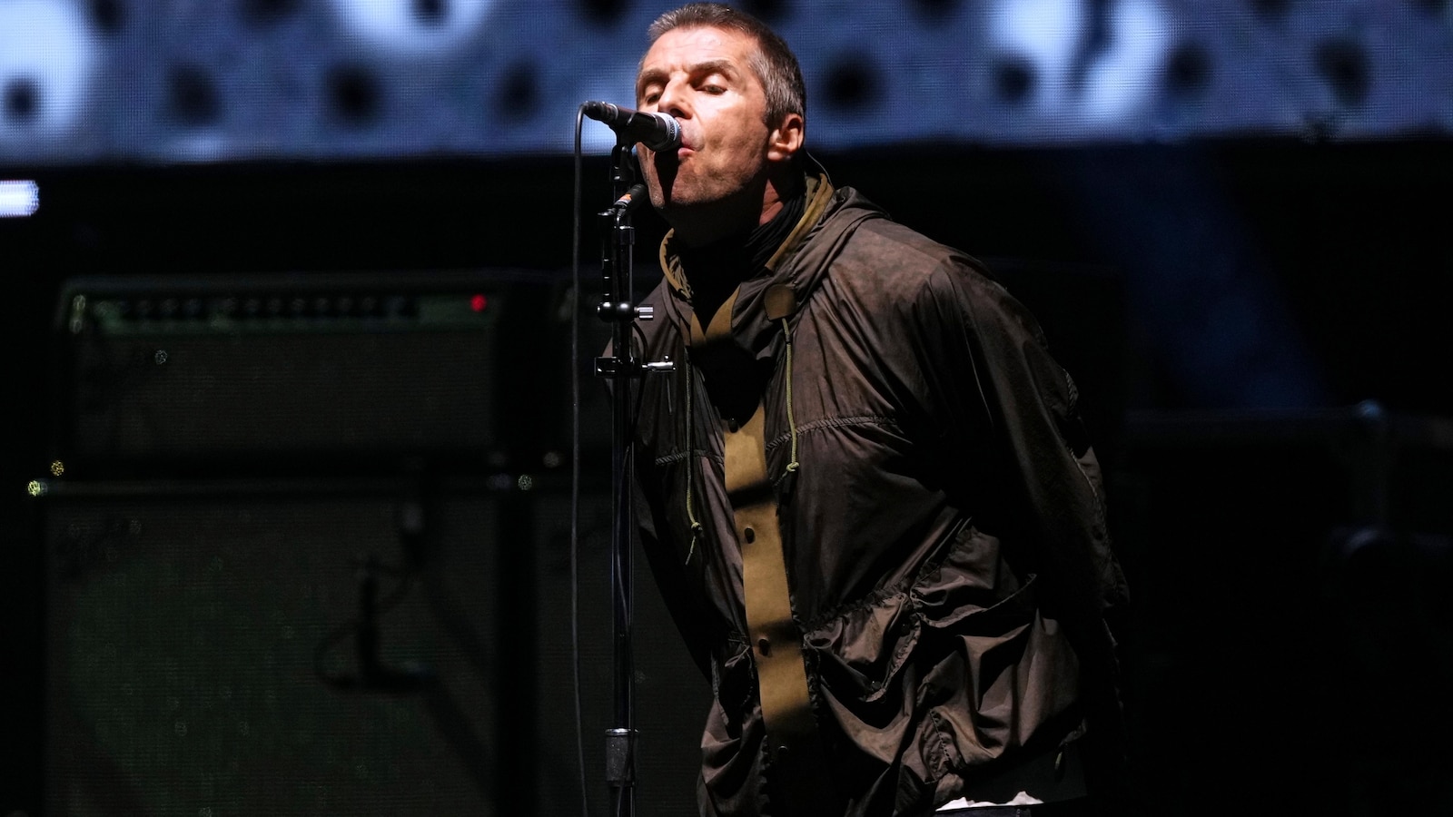 Oasis sends fans Supersonic as long-awaited reunion tour starts in Cardiff Oasis sends fans Supersonic as long-awaited reunion tour starts in Cardiff