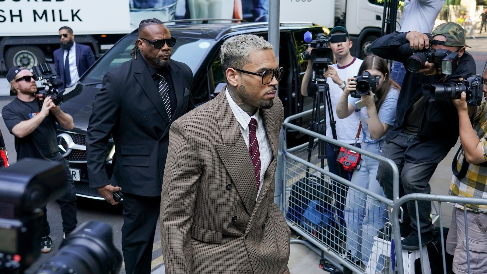 Singer Chris Brown pleads not guilty to 2 further charges over London assault case Singer Chris Brown pleads not guilty to 2 further charges over London assault case
