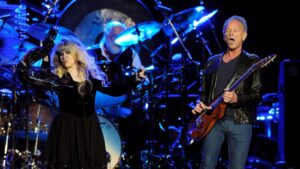 After much speculation, Stevie Nicks and Lindsey Buckingham announce ‘Buckingham Nicks’ reissue