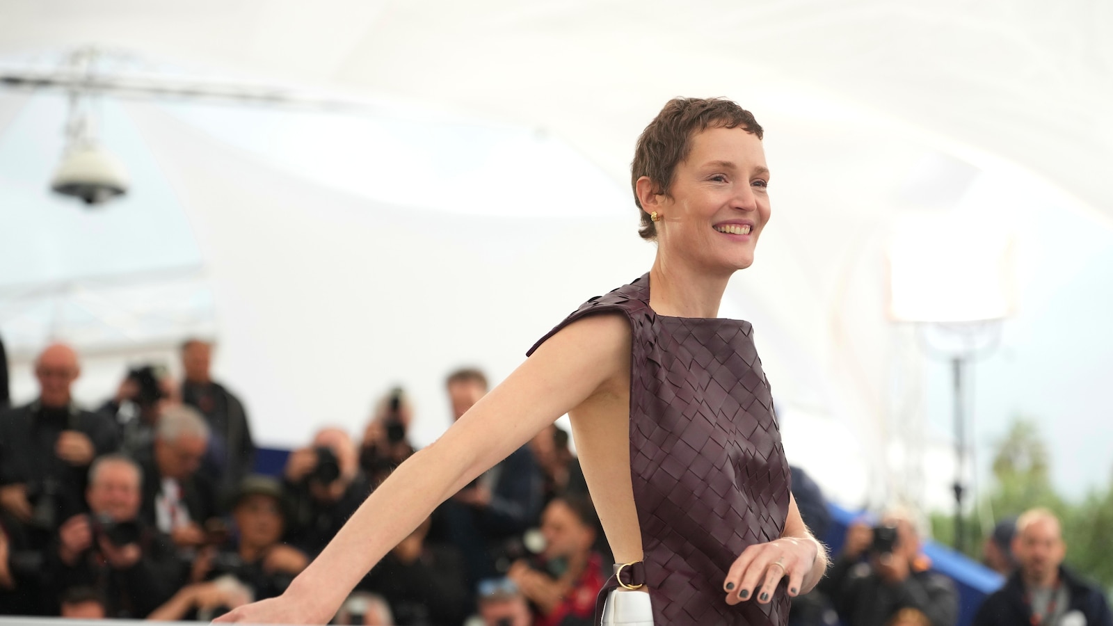 Czech international film festival opens with honors for actors Peter Sarsgaard and Vicky Krieps Czech international film festival opens with honors for actors Peter Sarsgaard and Vicky Krieps