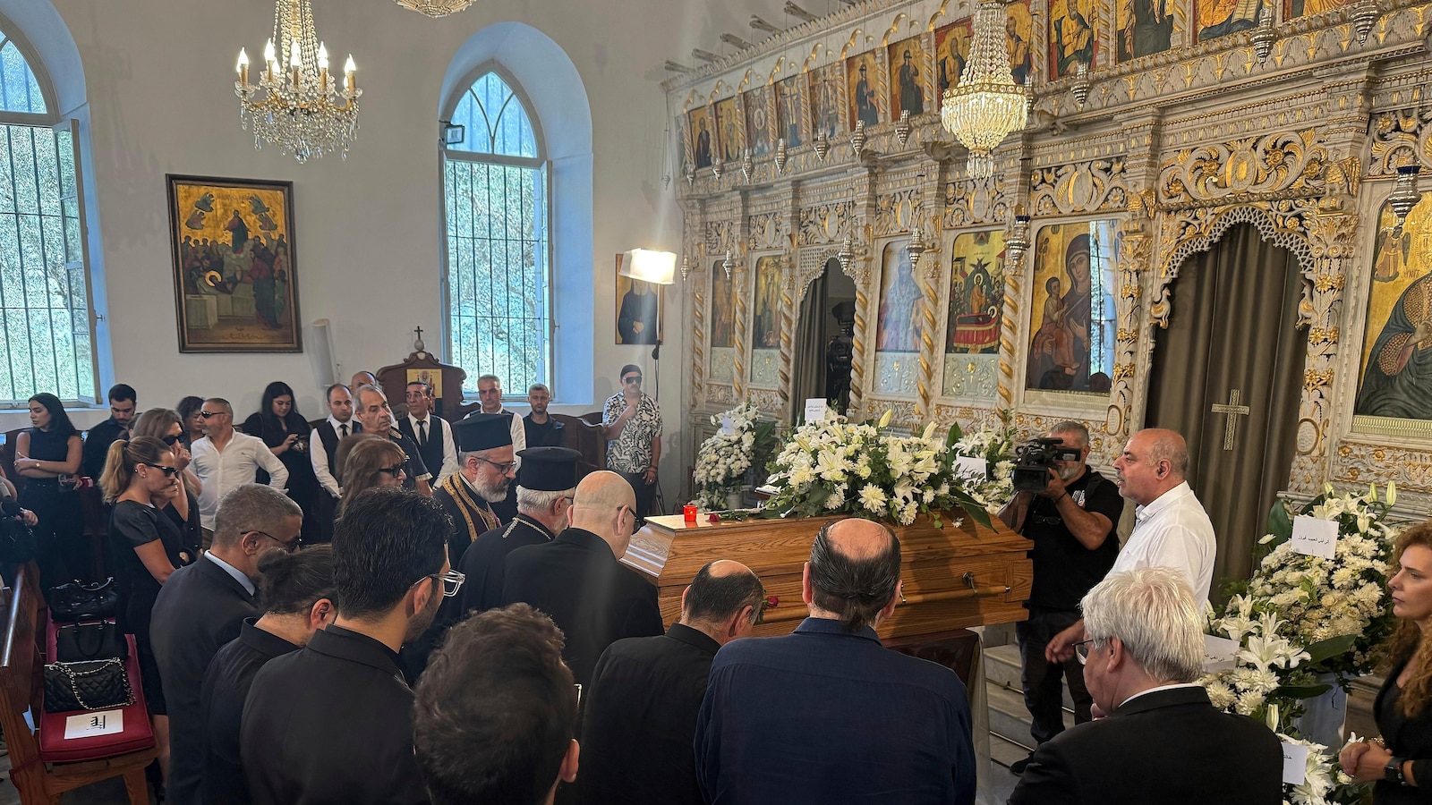 Lebanon mourns iconic composer Ziad Rahbani as mother Fayrouz makes rare appearance Lebanon mourns iconic composer Ziad Rahbani as mother Fayrouz makes rare appearance
