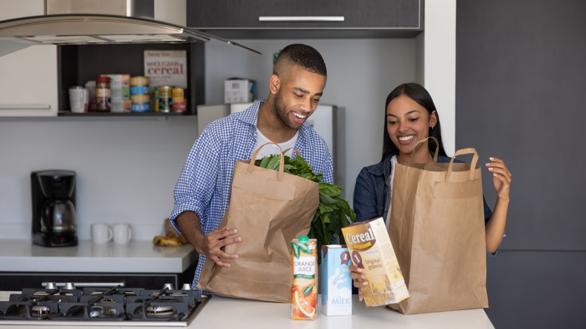 Amazon’s expansion of grocery delivery isn’t the death knell for these stocks. Here’s why Amazon’s expansion of grocery delivery isn’t the death knell for these stocks. Here’s why