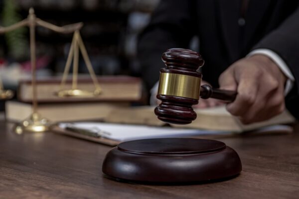 Former Goldman, JPMorgan exec charged with gambling away investor funds