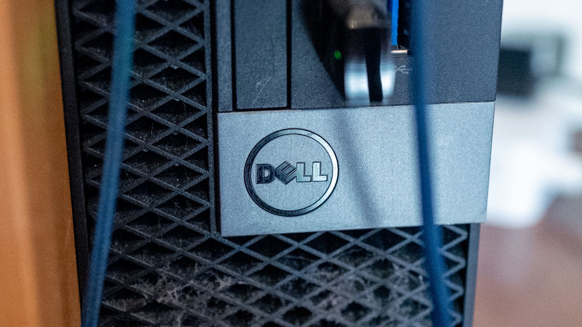 This old tech name is now a top AI play, according to analysts This old tech name is now a top AI play, according to analysts