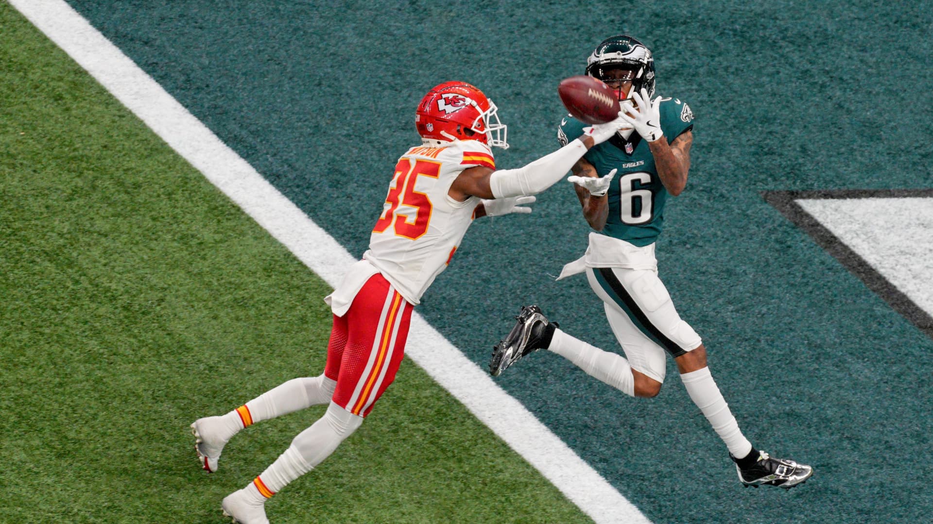 ESPN, Fox to bundle upcoming streaming services for .99 a month