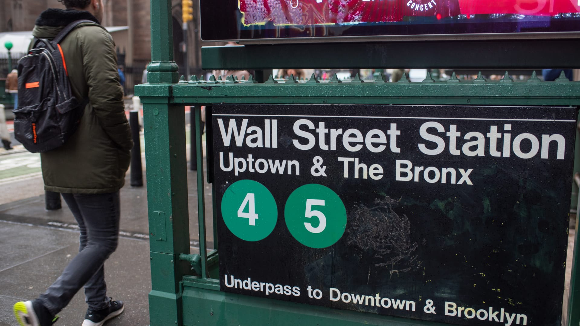 Stock market ‘party’ to be ruined by ‘sudden’ economic slowdown, says Stifel