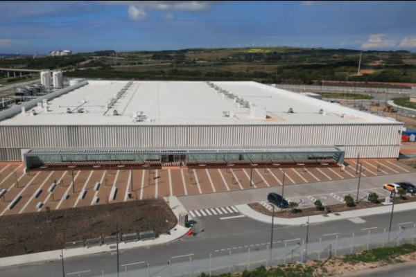 UK faces legal challenge for pushing ahead with 90-MW data center