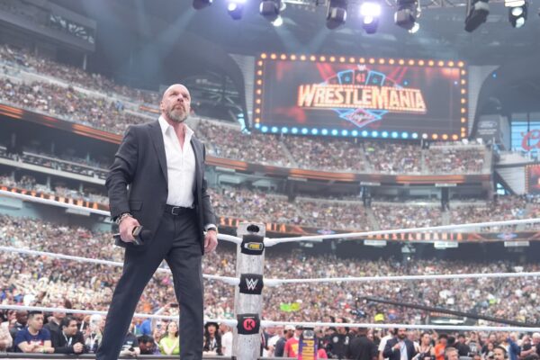 ESPN, WWE ink five-year deal for WrestleMania, Royal Rumble, other live events