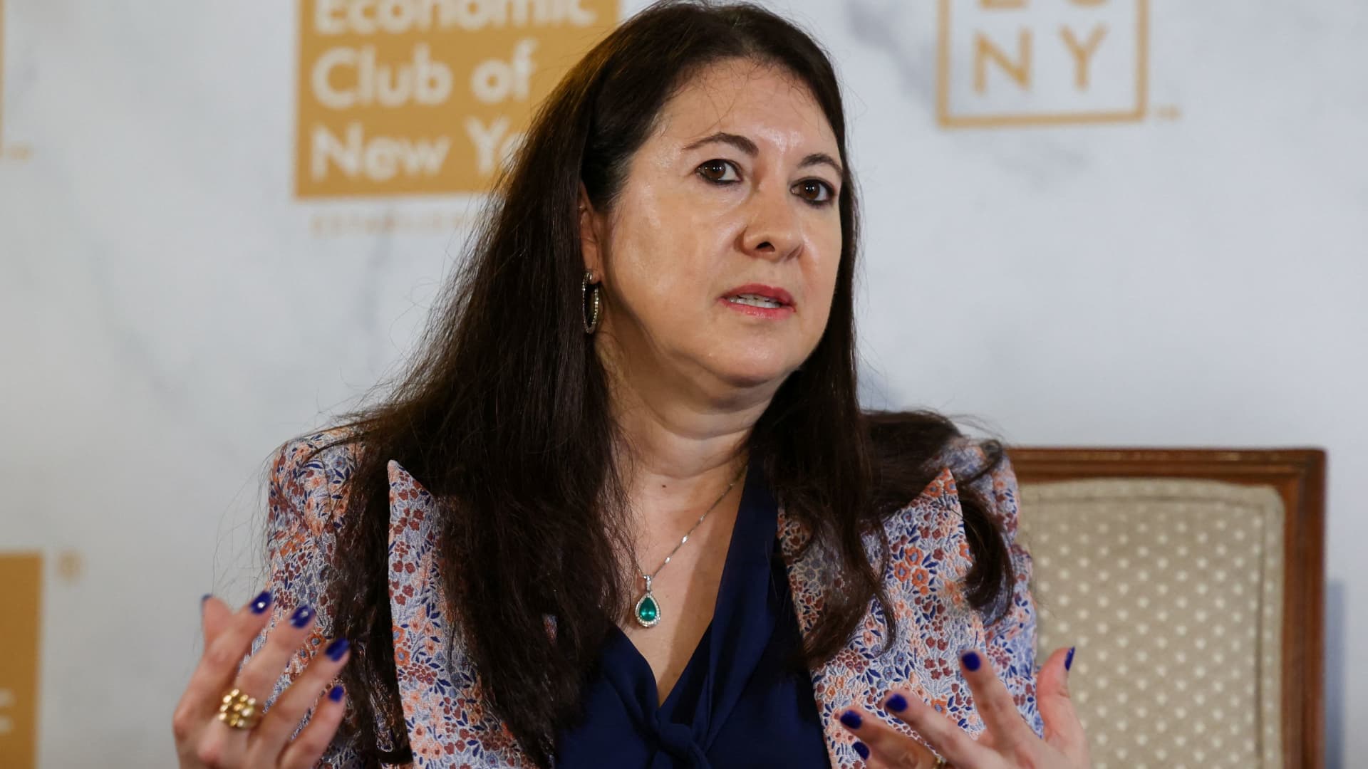 Federal Reserve Governor Kugler, part of the committee that sets interest rates, is resigning