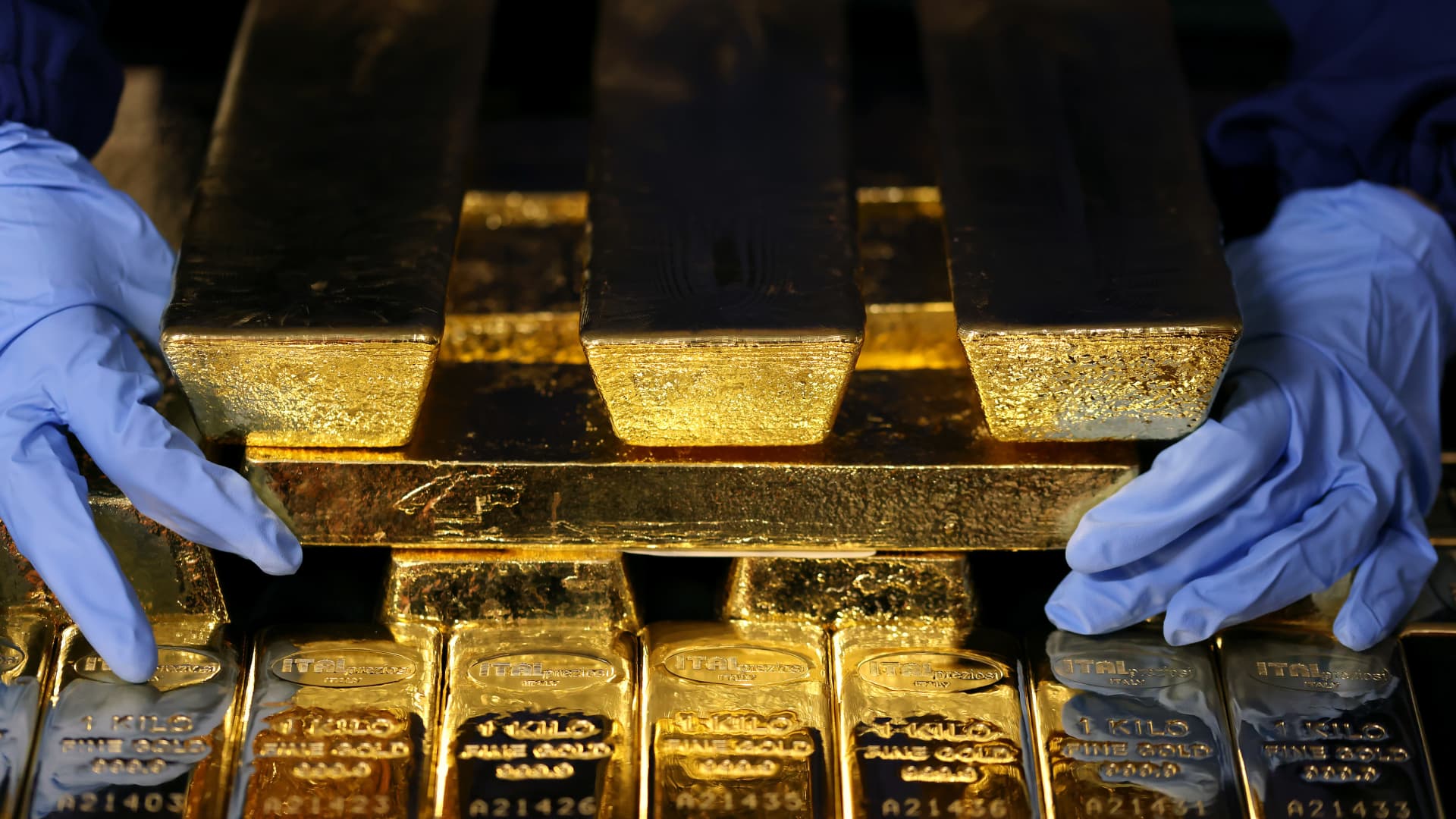 Gold bars could be hit with Trump’s tariffs after CBP ruling