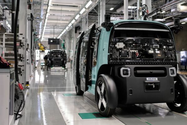 Amazon’s Zoox robotaxi unit clears regulatory hurdle, safety probe