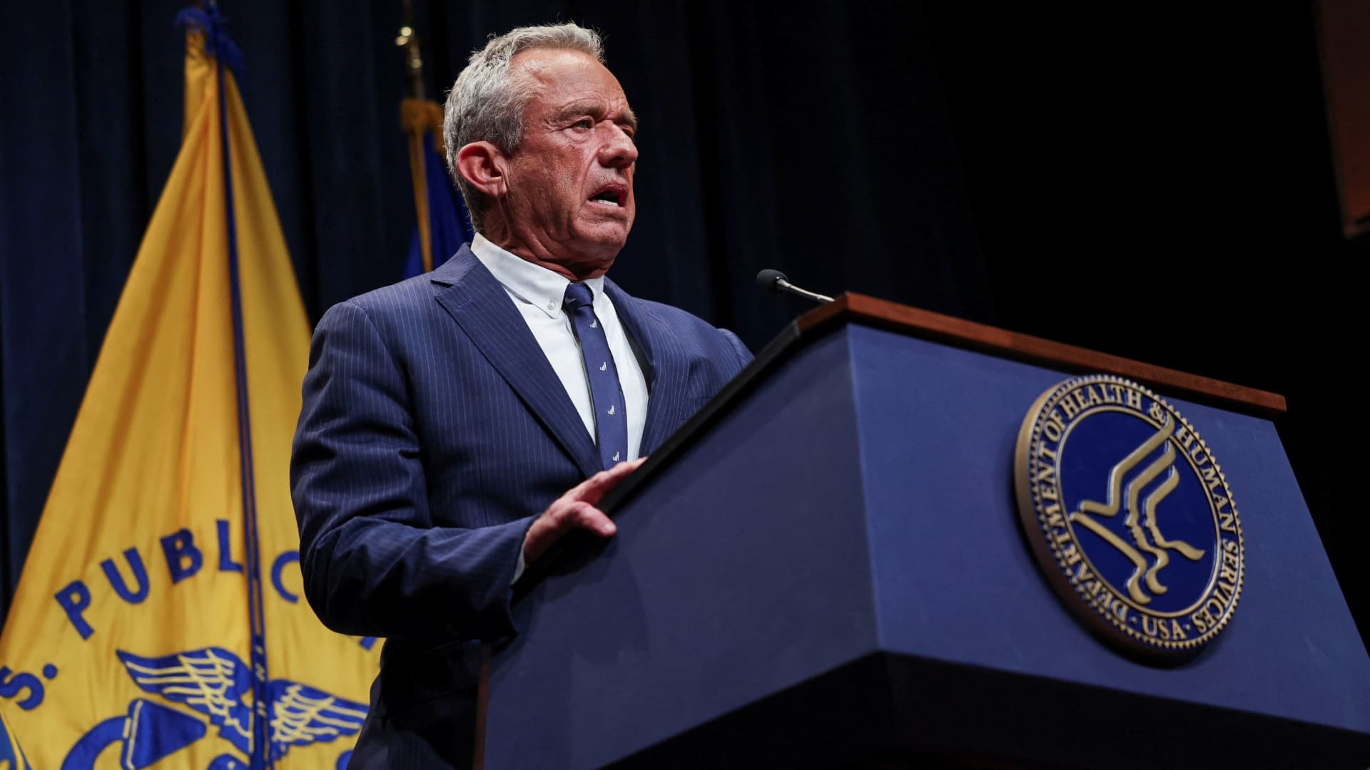 New study casts doubts on RFK Jr.’s reasons for gutting vaccine panel