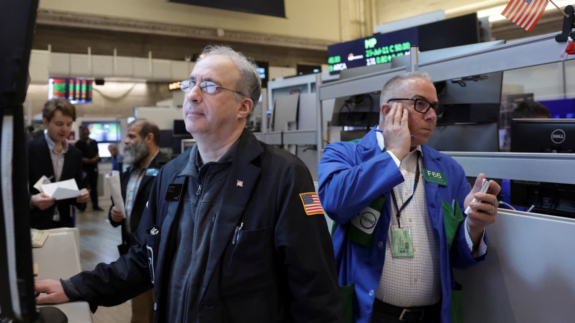 Services report could show first cracks in economy from tariffs