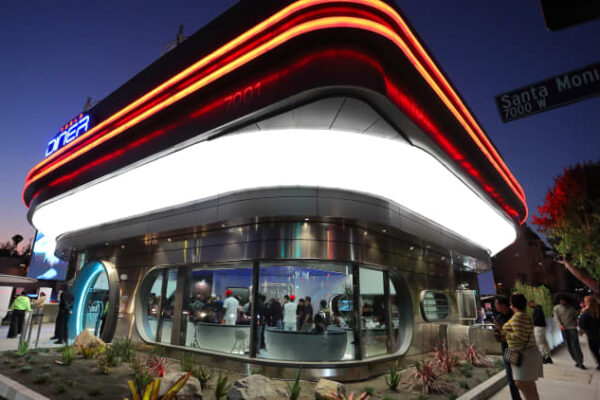 Tesla VP Pete Bannon developing chip tech, Dojo supercomputer leaving