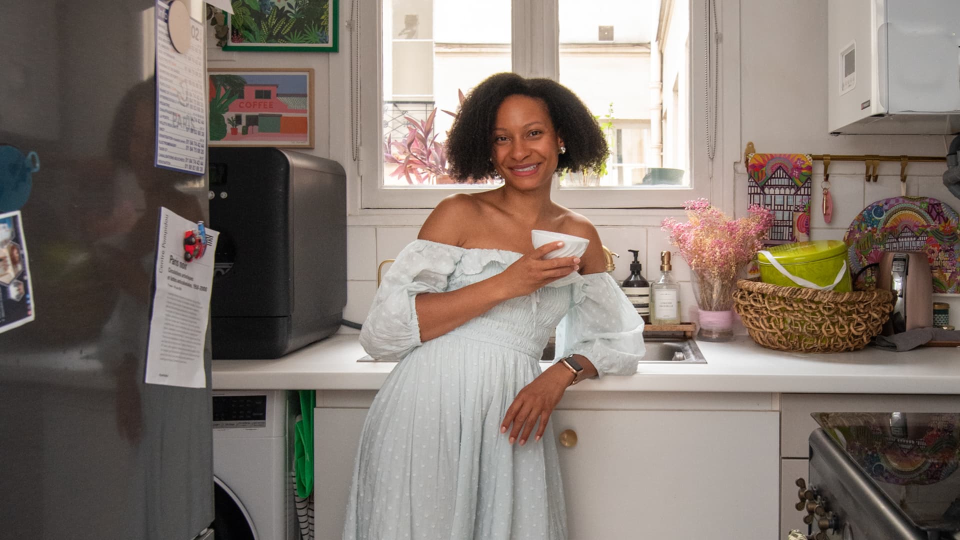 41-year-old American moved to France, lives on ,633 a month