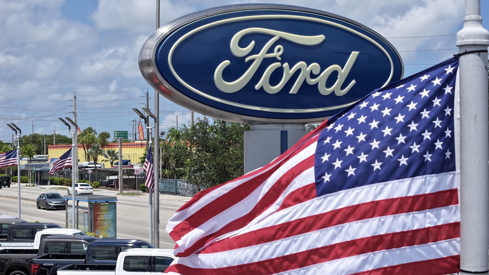 Ford announces  billion Louisville EV assembly plant investment
