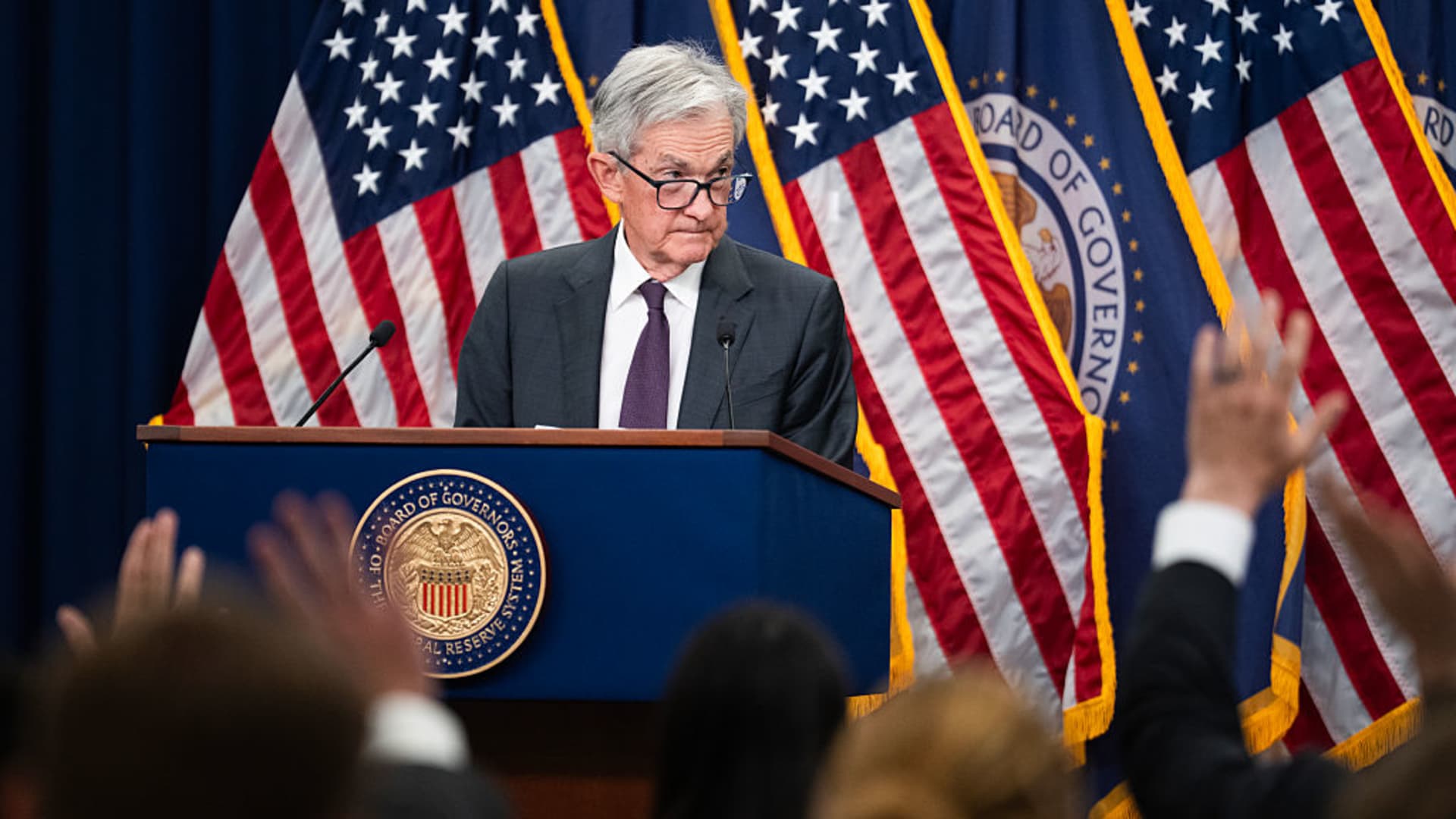 Trump’s team expands search for Fed chair to about 10 names, WSJ reports Trump’s team expands search for Fed chair to about 10 names, WSJ reports