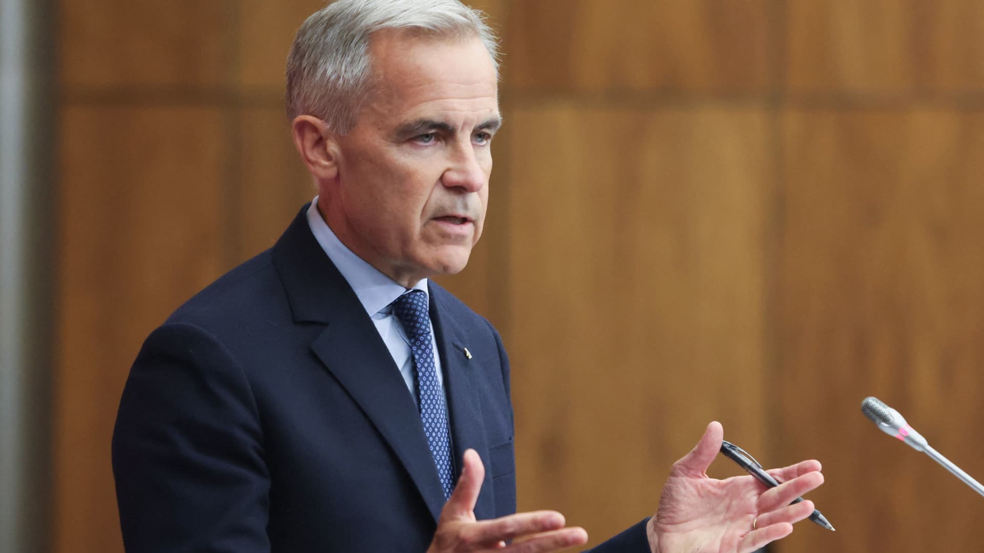 Canada drops many of its retaliatory tariffs on the U.S.