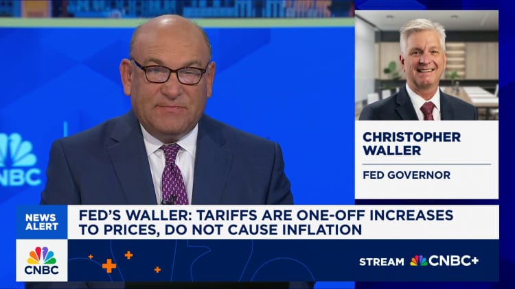 Fed’s Waller, a candidate for chair, sees potential for half-point cut if labor market weakens further Fed’s Waller, a candidate for chair, sees potential for half-point cut if labor market weakens further