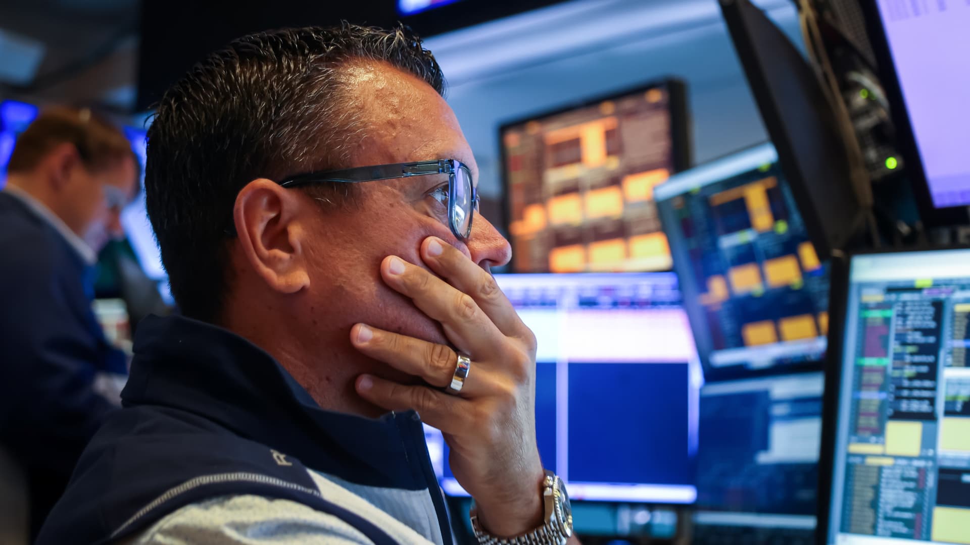 Stoxx 600, FTSE, DAX, Trump talks, Fed