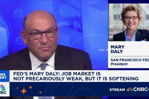 Trump immigration policy may be shrinking labor force, economists say