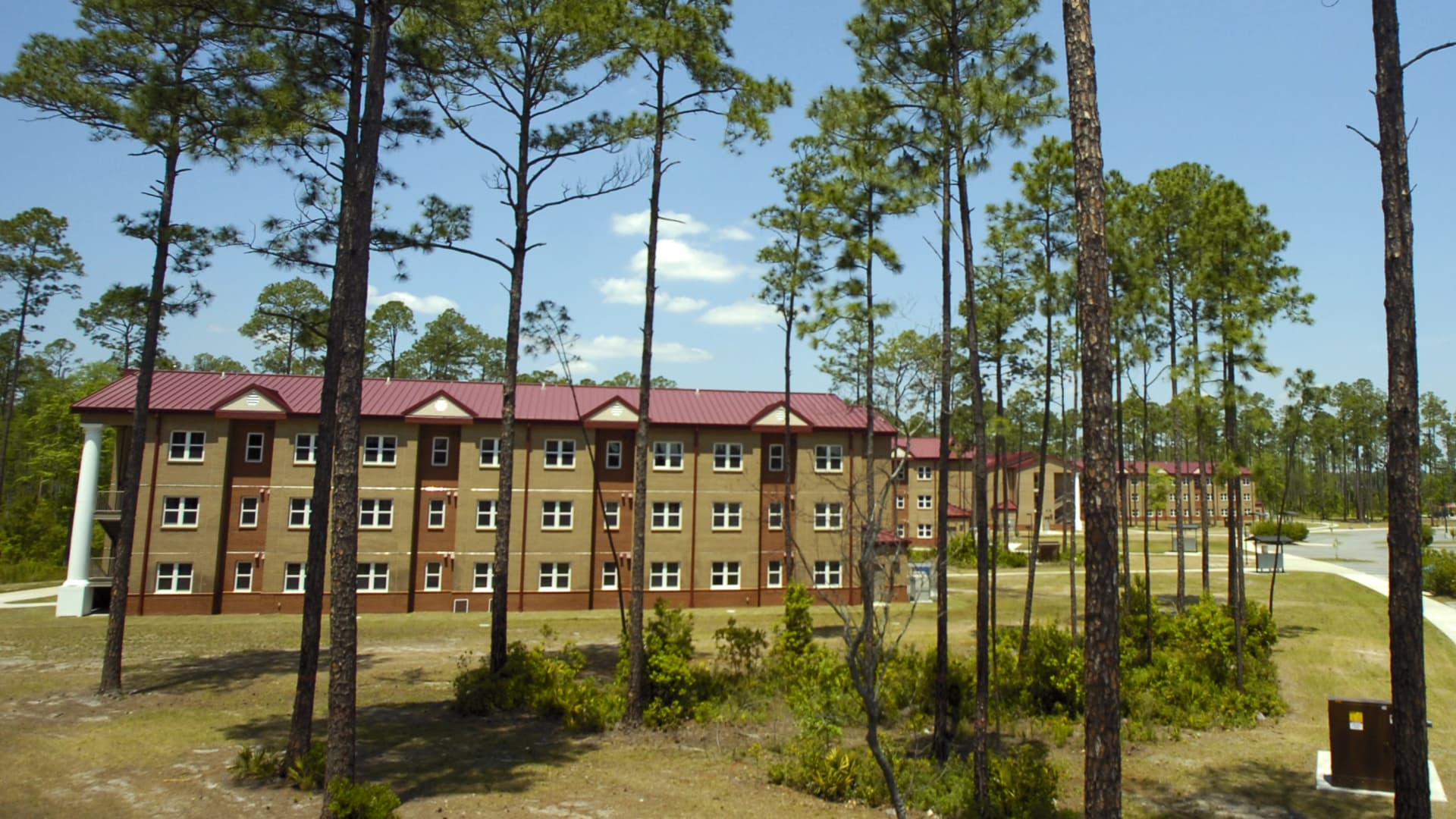 5 soldiers shot at military base, Army says