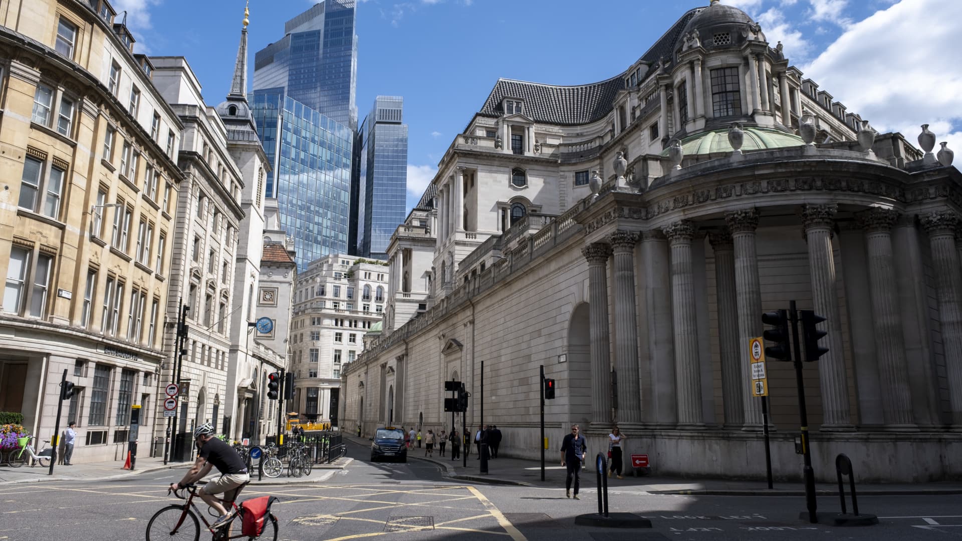 Stoxx 600, FTSE 100, gold tariff, Bank of England