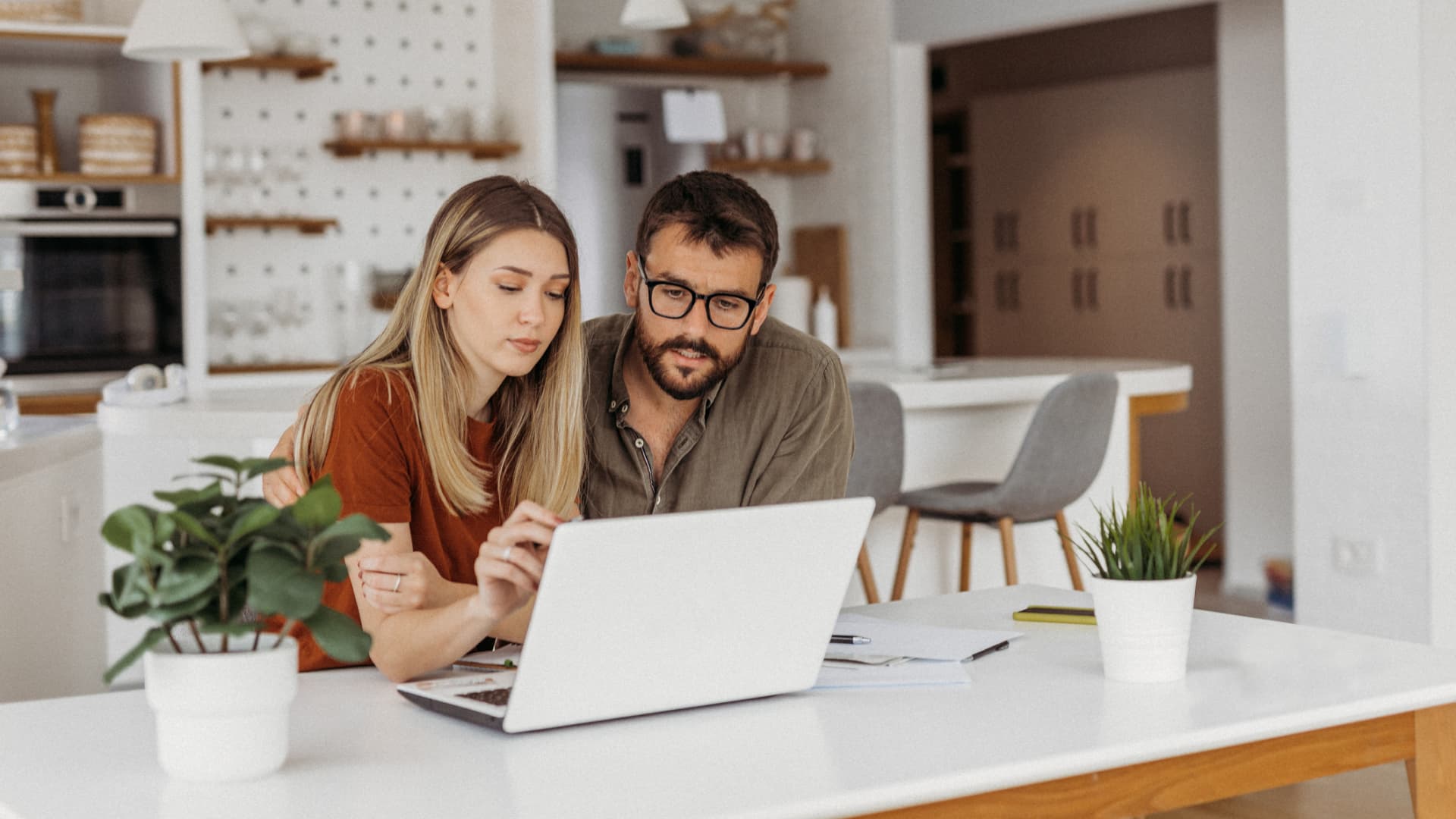 Alternative assets head for your 401(k) — what investors need to know