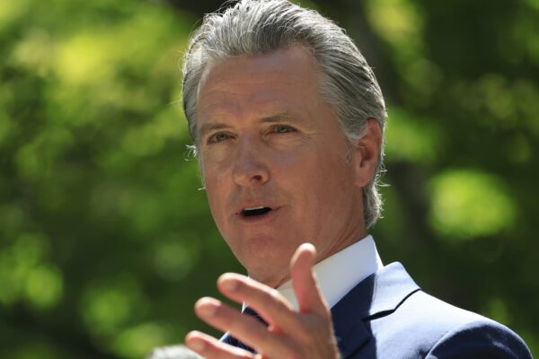 California governor tells Trump he’ll retaliate if Texas redistricts