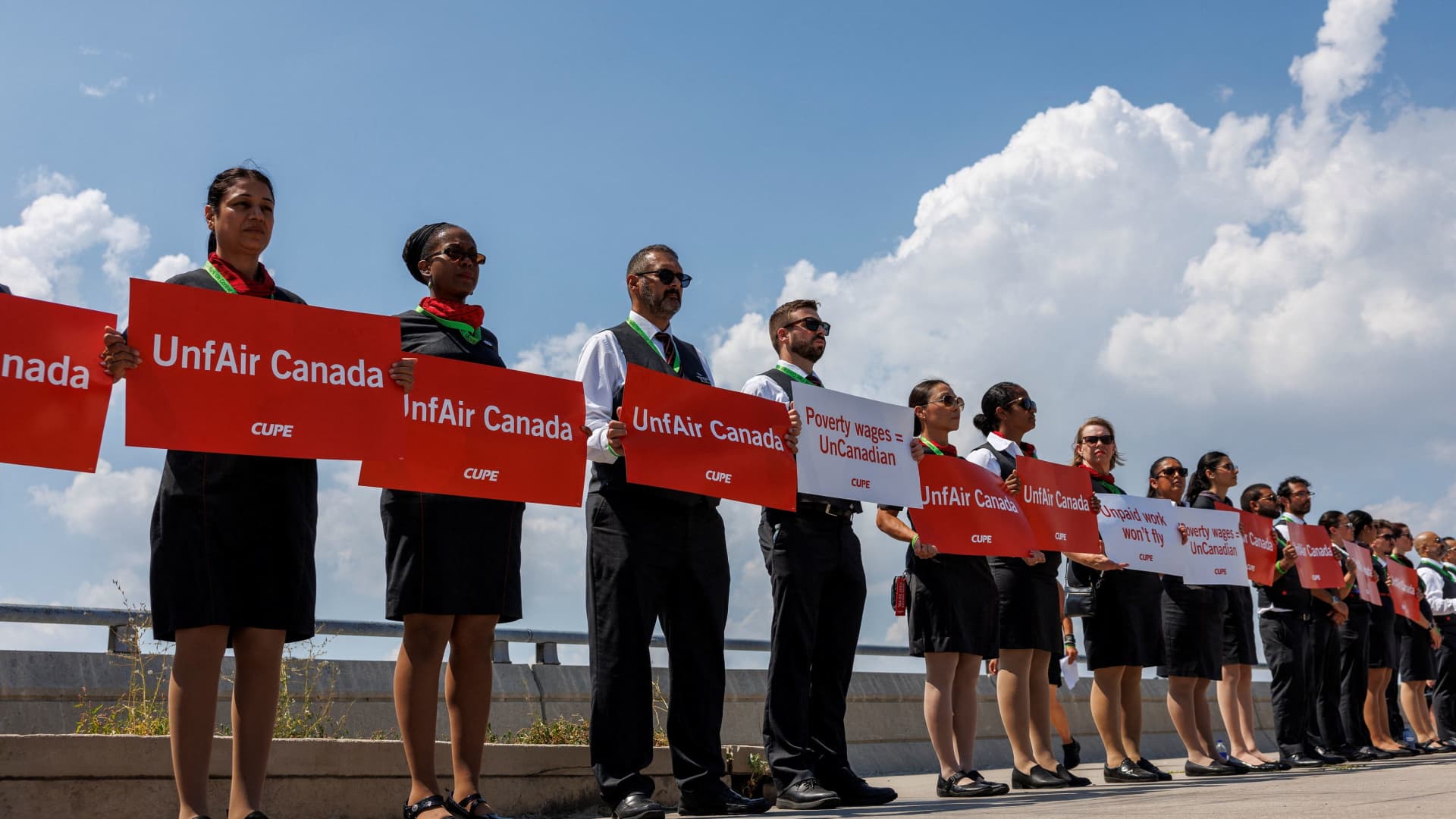 Air Canada, flight attendants at impasse with strike looming Air Canada, flight attendants at impasse with strike looming