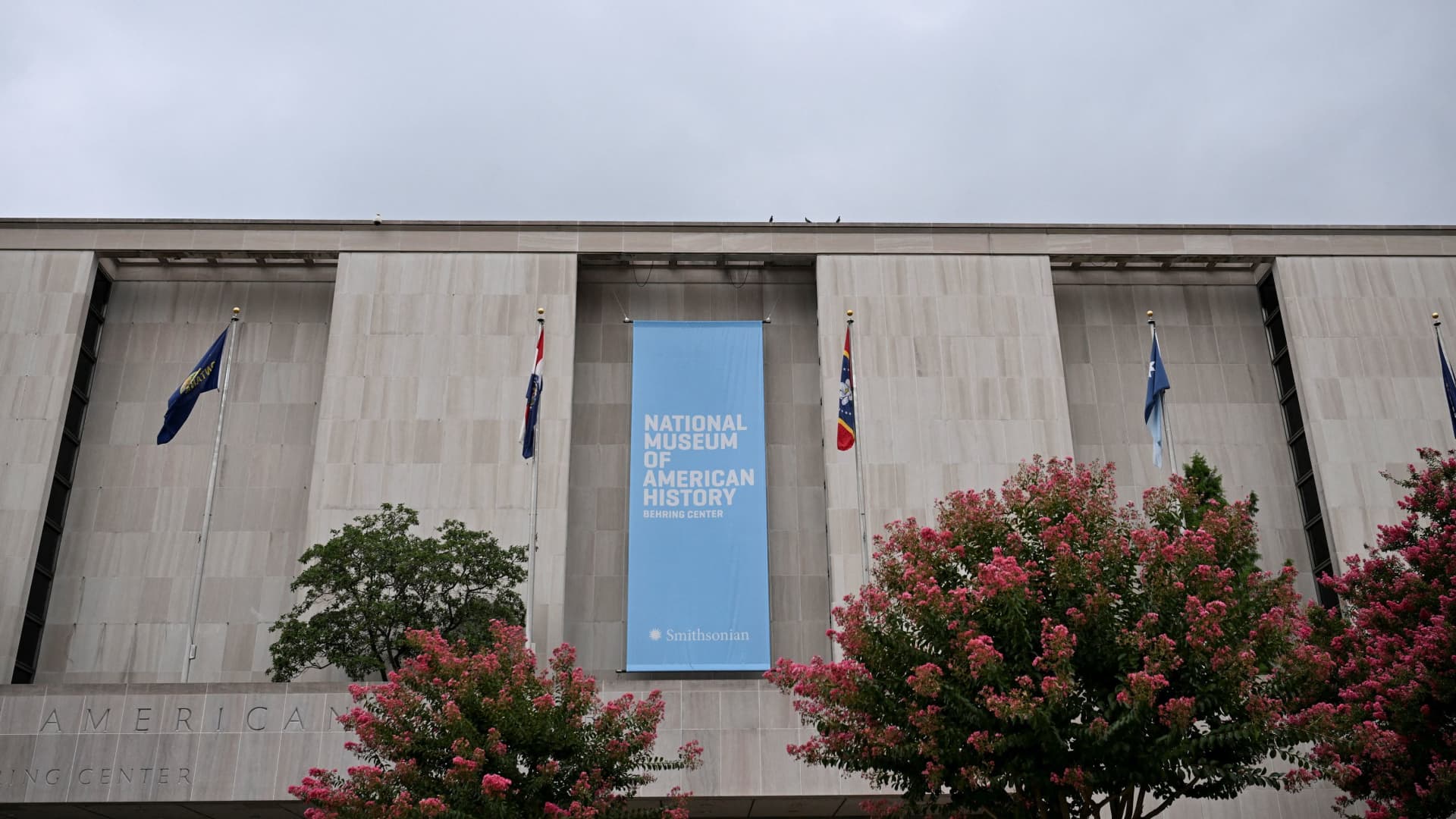 White House eyes Smithsonian alignment with Trump vision