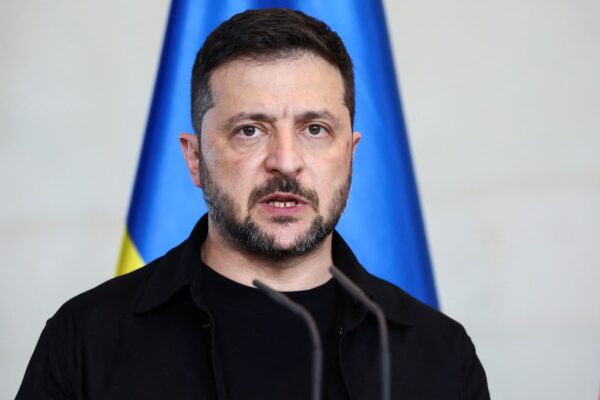 Zelenskyy to travel to Washington on Monday for talks with Trump