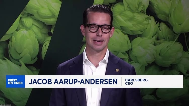 Carlsberg CEO notes changing beer habits amid cost pressures
