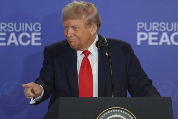 Trump says no imminent plans to penalize China for buying Russian oil