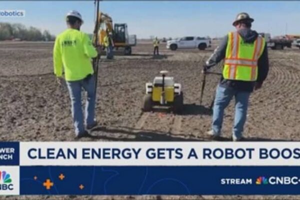 These little robots are changing the way solar farms are built