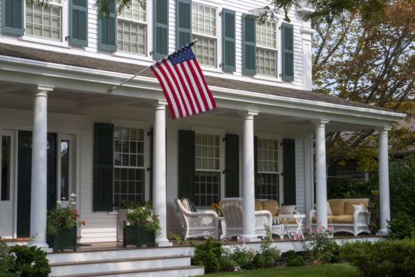 What wealthy parents need to know about giving real estate to heirs