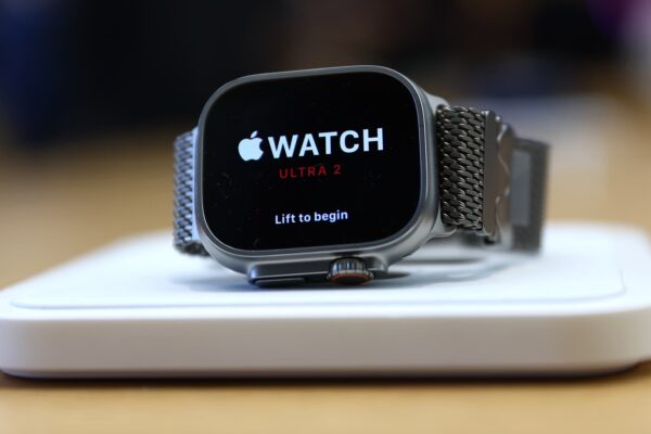 Masimo sues U.S Customs over approval of Apple Watch imports