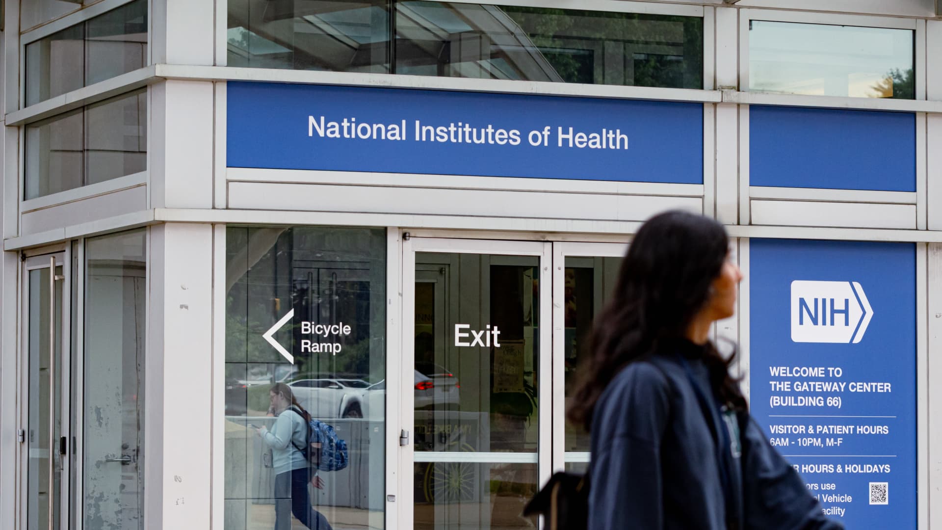 Supreme Court allows Trump’s cuts to health research grants over DEI policies Supreme Court allows Trump’s cuts to health research grants over DEI policies