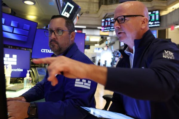 Leaders, laggards after Powell’s speech — plus, key Starbucks, Honeywell updates