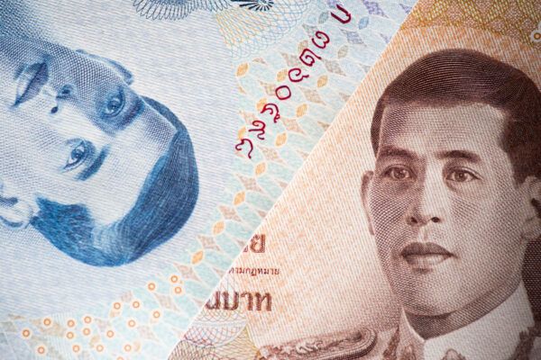 Thai monetary policy should remain accommodative, central bank minutes show