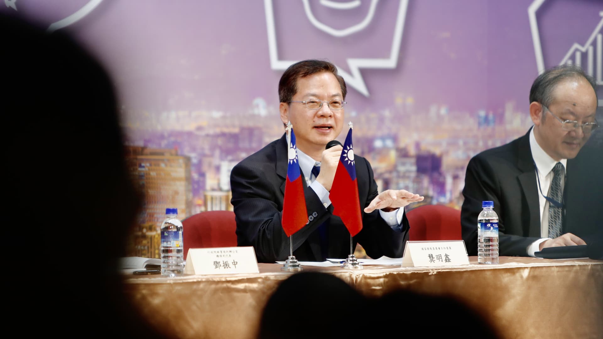 Taiwan names former TSMC board member as new economy minister