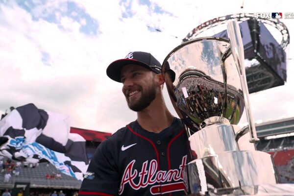 Eli White Hits 2 HRs To Help Braves Beat Reds In MLB Speedway Classic At Bristol