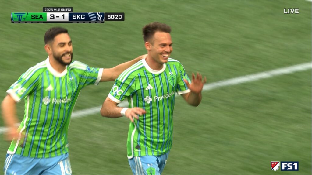 Danny Musovski nets brace to extend Sounders’ lead 3-1 over Sporting Kansas City