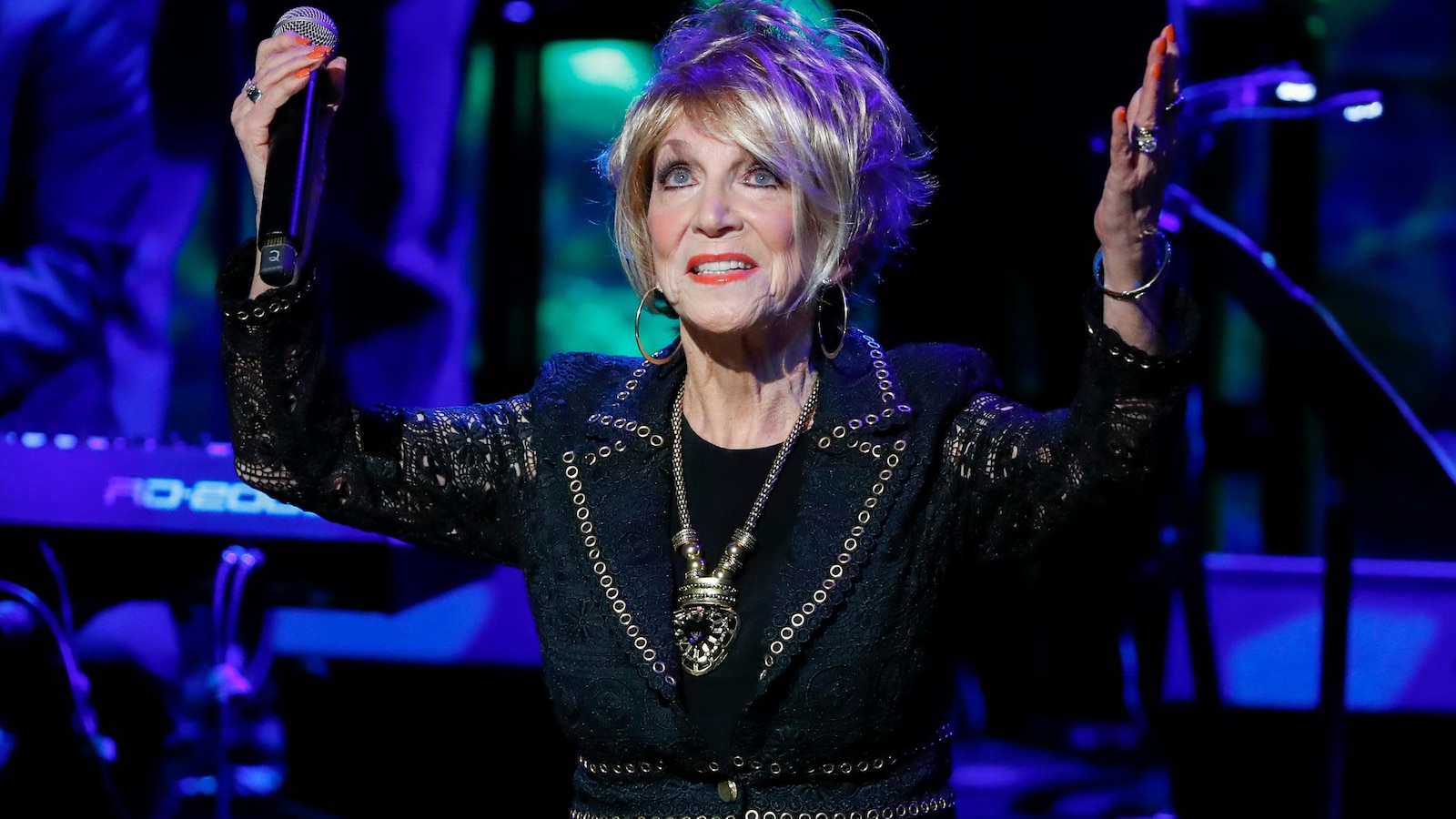 Jeannie Seely, soulful country singer behind hits like ‘Don’t Touch Me,’ dies at 85