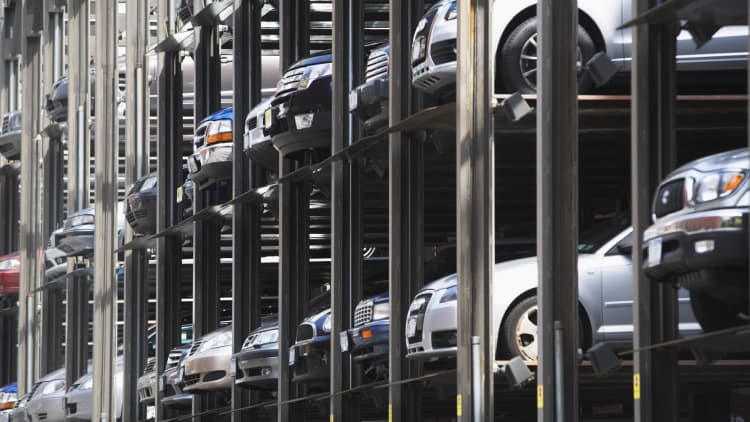 How the 20-4-10 car shopping rule works