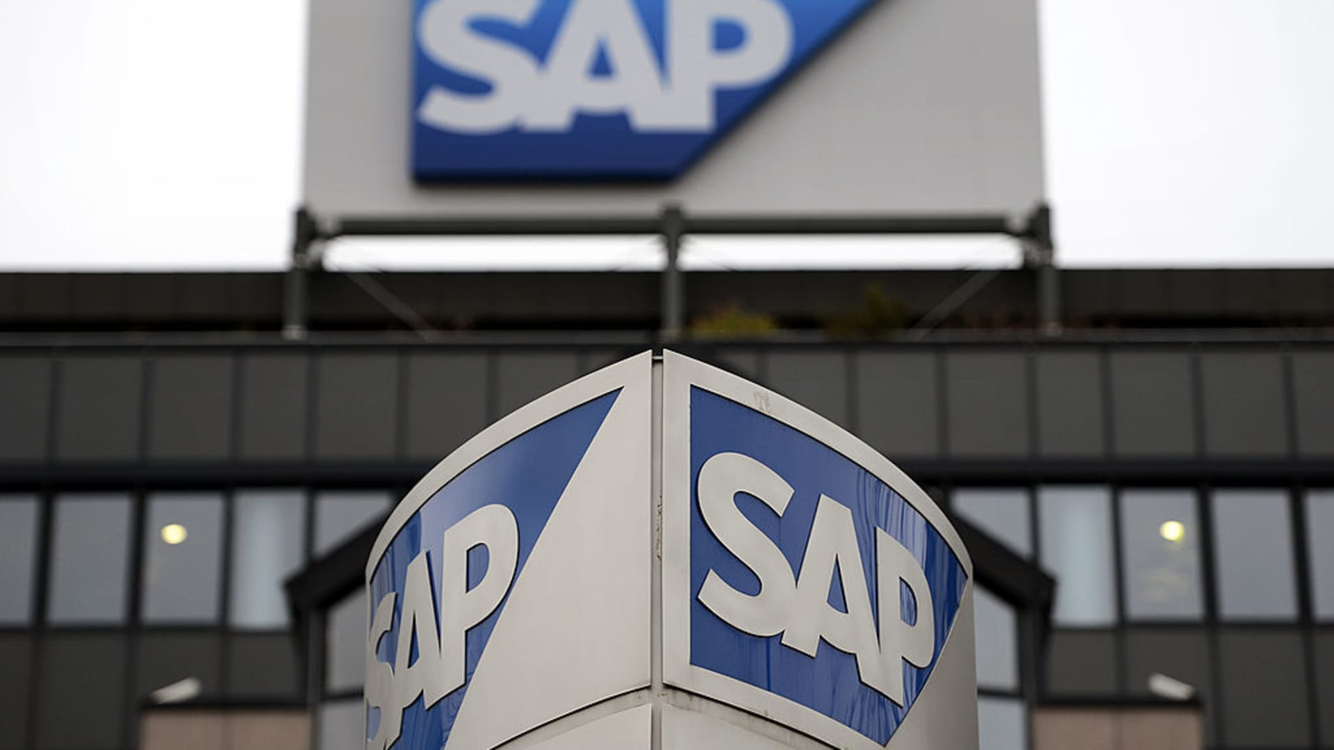 European Commission launches antitrust probe into software giant SAP European Commission launches antitrust probe into software giant SAP
