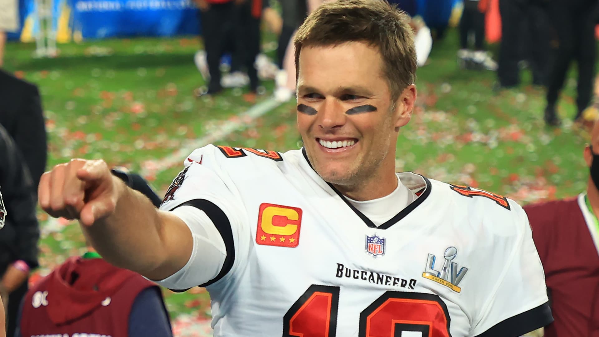 Tom Brady joins robotics massage company Aescape Tom Brady joins robotics massage company Aescape
