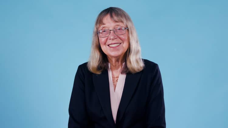 Parents who raise kids with exceptional social skills do 9 things