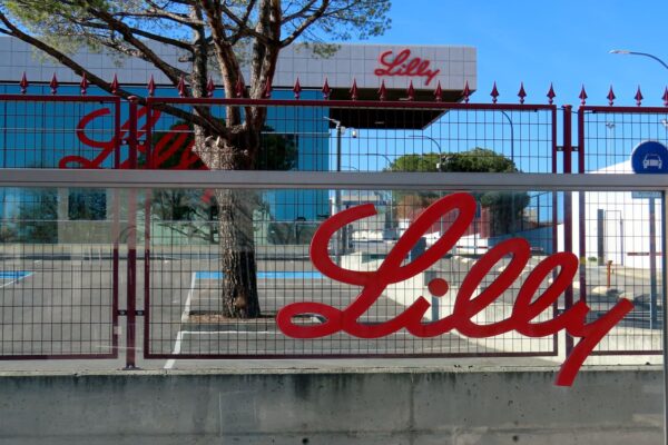 Jim Cramer says Eli Lilly’s obesity pill could be more of a ‘lifetime drug’ than shots Jim Cramer says Eli Lilly’s obesity pill could be more of a ‘lifetime drug’ than shots